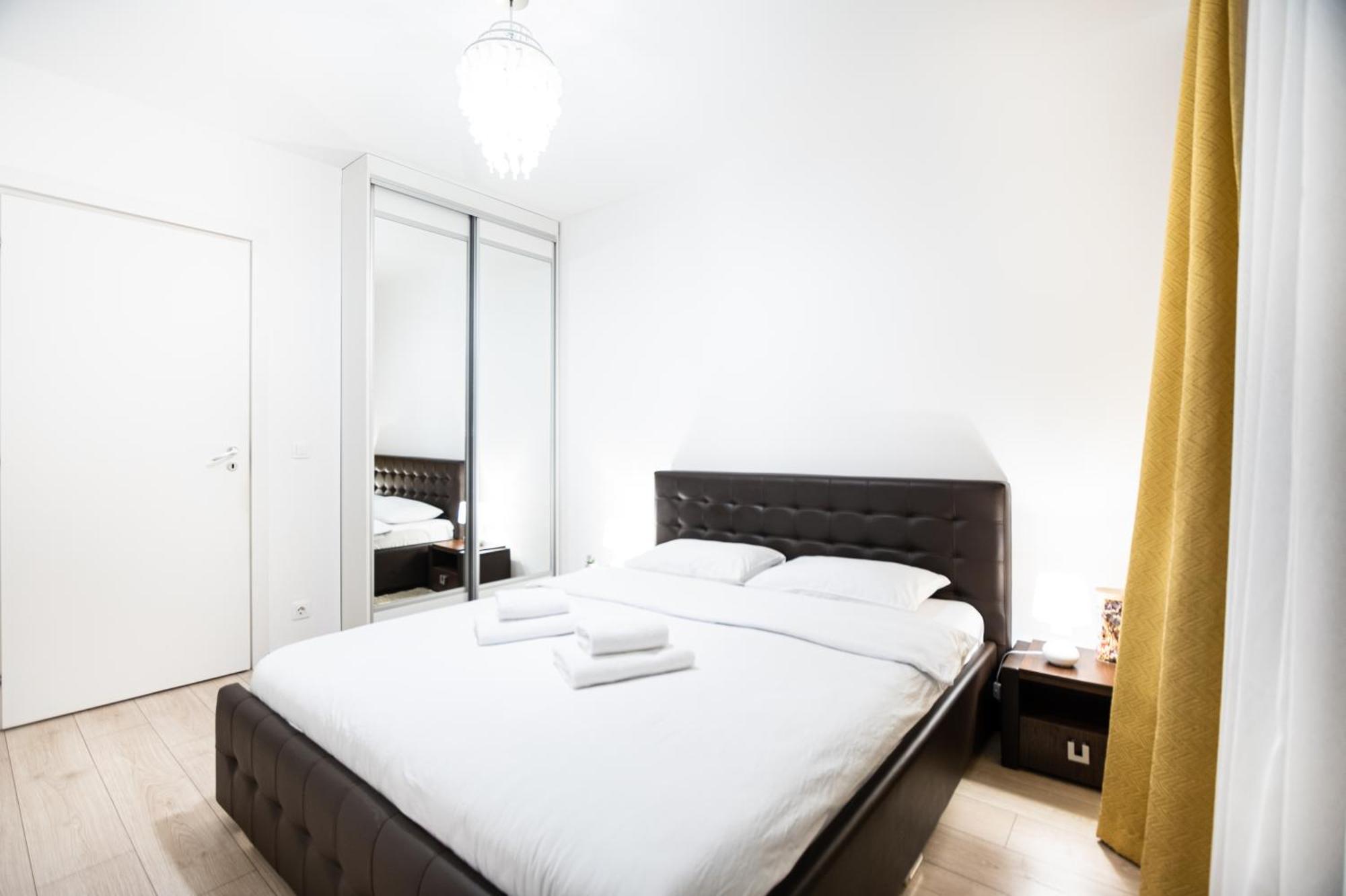Opal Luxury Aviatiei Bucureşti